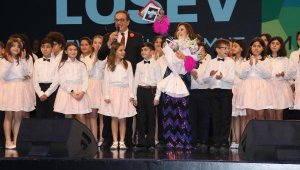 LÖSEV'den Antalya'da 25'inci yıl kutlaması