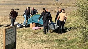 Sahildeki çadırın yanında erkek cesedi bulundu