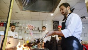 Turizm sektöründe iş gücü kaybı yaşayan Avrupa'nın gözü, Türkiye'de