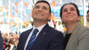 AK Parti Antalya Büyükşehir Belediye Başkan Adayı Tütüncü'ye coşkulu karşılama
