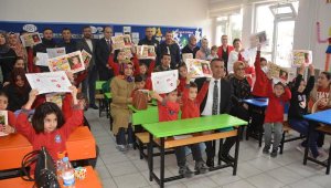 Korkuteli'de 9 bin 652 öğrenci karne aldı