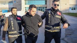 Motokurye ile baldızını öldüren şüpheli, eşi ve arkadaşıyla adliyede