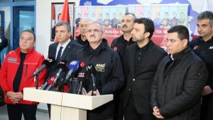 Antalya'yı sağanak vurdu; 5 ilçede okullar tatil