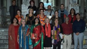 Hindistan'da Antalya'yı temsil etti