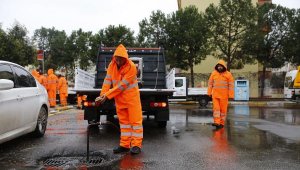 Sağanağın vurduğu Antalya'da yaralar sarılıyor