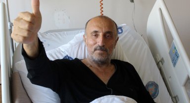 30 yıllık eşinin böbreğiyle yaşama tutunup, çifte bayram yaşadı