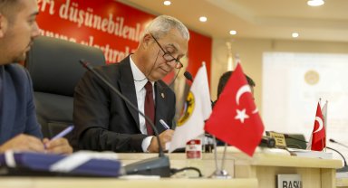 Alanya Belediyesi yeni dönem ilk meclis toplantısı yapıldı
