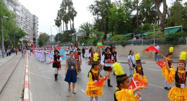 Antalya'da 23 Nisan coşkusu başladı