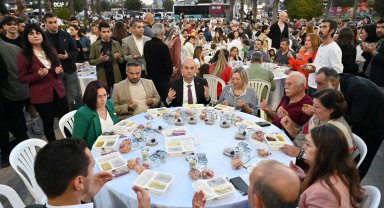 Başkan Kocagöz'den Kadir Gecesi'ne özel iftar