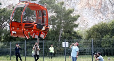 Kazanın yaşandığı teleferiğin 36 kabini 5 gün sonra yere indirildi