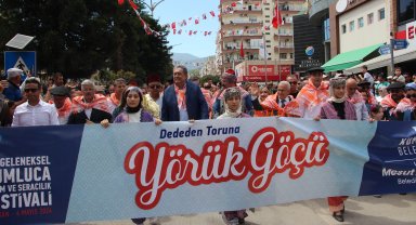 Kumluca'da Yörük göçü canlandırıldı