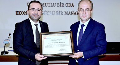 'Manavgat Türkiye'nin vergi şampiyonları arasında'