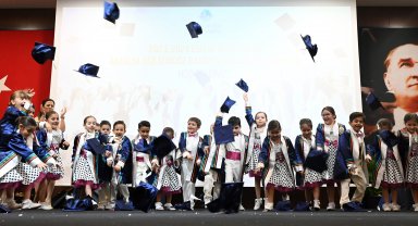 Antalya OSB gündüz bakımevinde mezuniyet sevinci