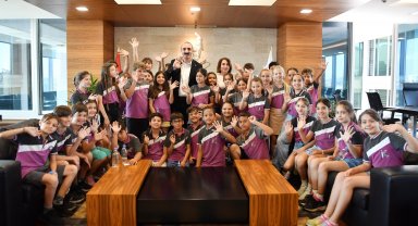 Başkan Kotan çocuklara görev verdi