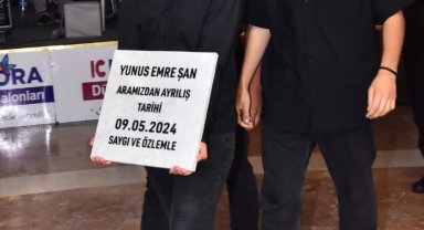 Damadın arkadaşlarından düğünde 'mezar taşı' şakası