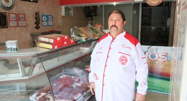 Kasaplardan Diyanet'e 'AVM ve zincir marketler kesimi önceden yapıyor' dilekçesi