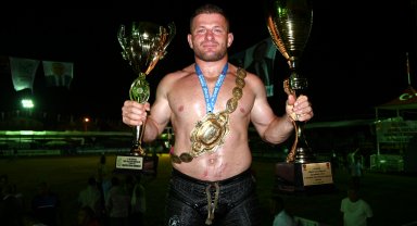 Manavgat'ta başpehlivan İsmail Balaban