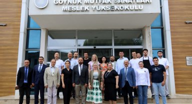 Rektör Özkan, Kemer ve Göynük'ü ziyaret etti