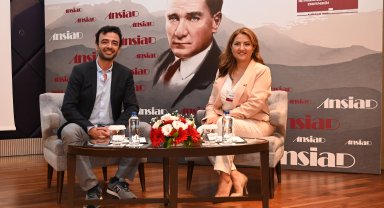 Tiyatro oyuncusu Osman Karakoç ANSİAD'ın konuğu