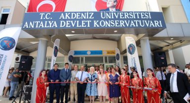Antalya Devlet Konservatuvarı yeni binasına kavuştu