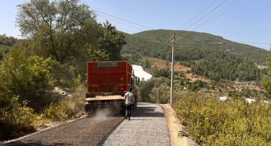 ASAT, Gazipaşa'da sathi asfalt yapıyor