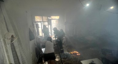 Bir gün sonra kentsel dönüşüme girecek gecekonduda yangın