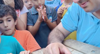Bitkin halde bulunan ebabil tedavi edilip doğaya bırakıldı