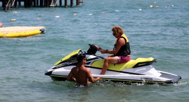 Jet ski'de ehliyet aranmıyor, can yeleksiz ve yüzme bilmeyenlere yasak