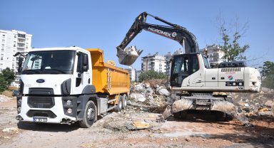 Kepez'den Akdeniz Sanayi Sitesi'ne temizlik hamlesi