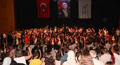 Manavgat Belediyesi'nde minik öğrenciler mezun oldu