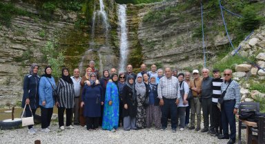 Şehit aileleri ve gaziler Karadeniz'i gezdi