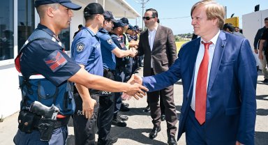 Vali Vekili Arat'tan bayram ziyaretleri