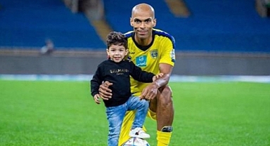 Antalyasporlu Naldo'nun oğlu ile kayınpederinin ölümüne neden olan sürücüye 10 yıl hapis