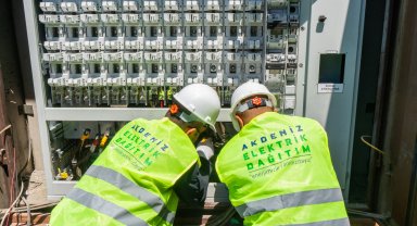 Elektrik tüketiminde art arda rekor