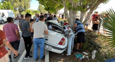 Kazada hayatını kaybeden baba, anne ve kızı toprağa verildi