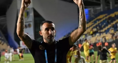Mehmet Topal'ın Romanyada'ki derbi zaferi