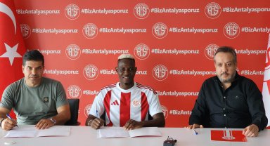 Moussa Djenepo, Antalyaspor'da