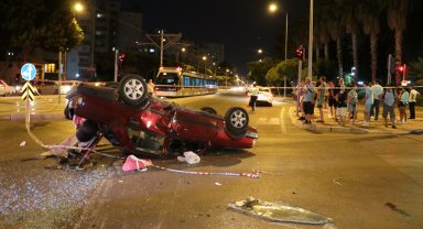 Takla atan otomobilde burunları bile kanamadı
