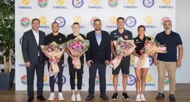Turkcell Genel Müdürü Dr. Koç, olimpiyatlara katılacak sporcuları ağırladı