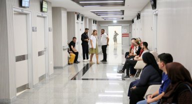 Antalya'da ilk akşam polikliniği açıldı