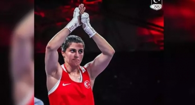 Busenaz Sürmeneli çeyrek final'de