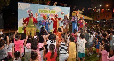 Kepez'in parkları eğlence dolu