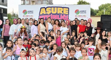Kepez'de aşureler çocukların neşesiyle paylaşıldı