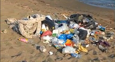 Phaselis'te ziyaretçilerin bıraktıkları çöplere tepki