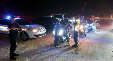 Serik'te aranan 2 kişi yakalandı