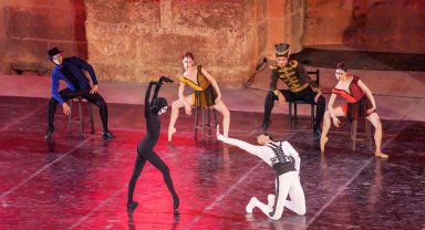 Aspendos'ta 'Carmen & Tango Ateşi' rüzgarı