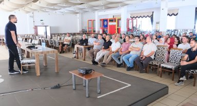 Kemer Belediyesi personeline afet eğitimi