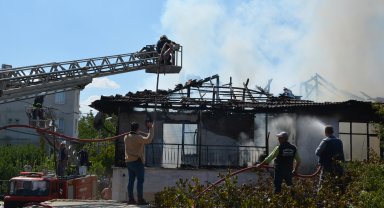 Korkuteli'de ev yangını