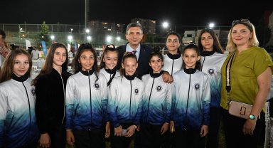Vali Şahin, 'Antalya'nın Altın Çocukları' ile buluştu