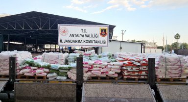 17 ton sahte gübre ele geçirildi